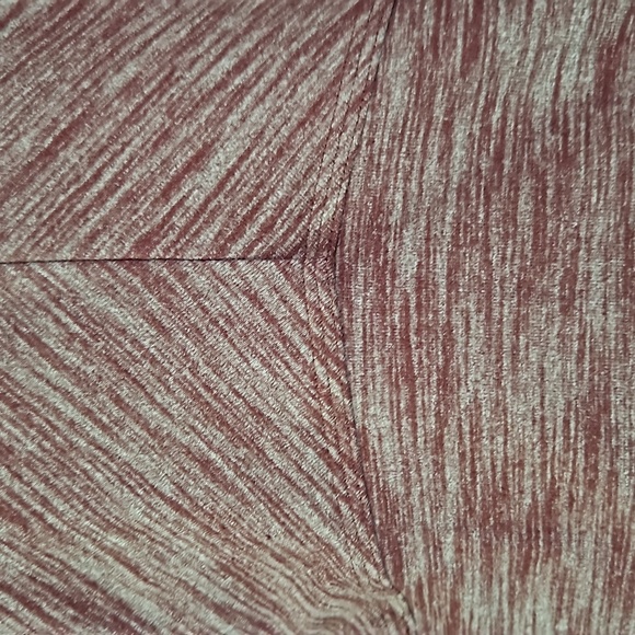 Lululemon Athletica Active Top - Picture 7 of 10